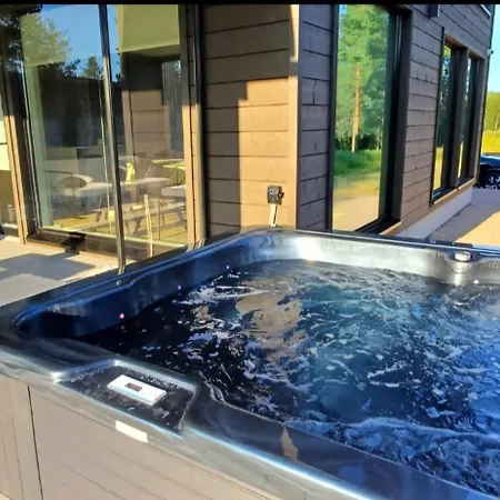 Huvilat Blueberry Ridge - Jacuzzi, Sauna *